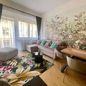 Hollan Residence I 3Bdr I 2Bathr I Freeparking Apartament Budapesta